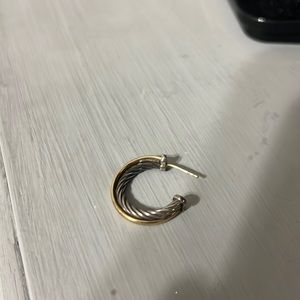 ISO David Yurman twisted cable hoop earring size S just need one